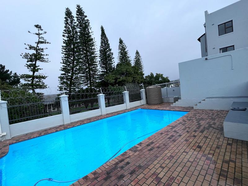 2 Bedroom Property for Sale in Bloemhof Western Cape